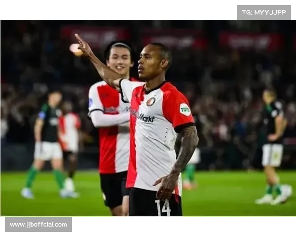 马赛3000万欧引援派尚首秀未能破门锋线磨合成德泽尔比新挑战